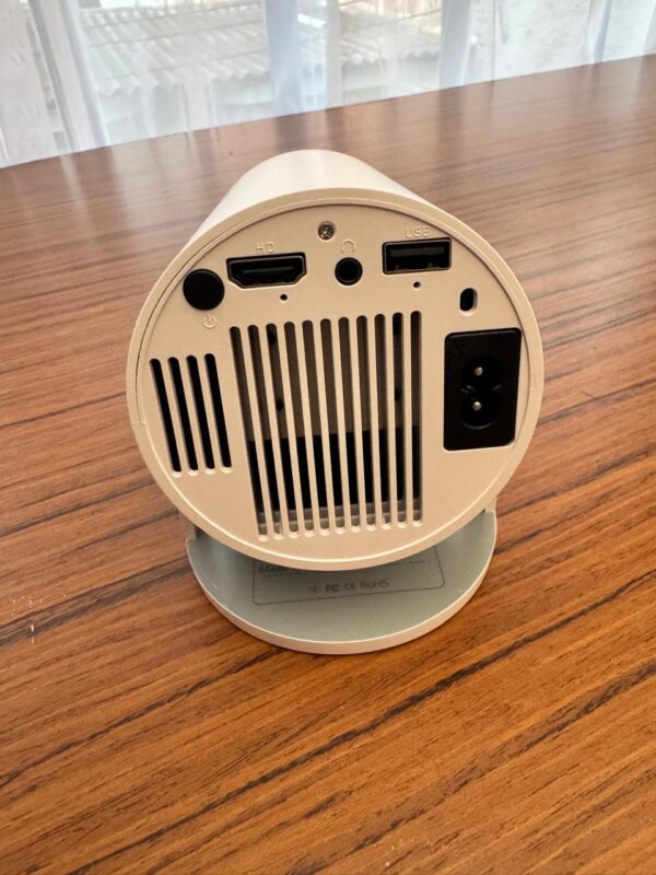 PROYECTOR Hy300 FULL HD ANDROID CONTROL 2